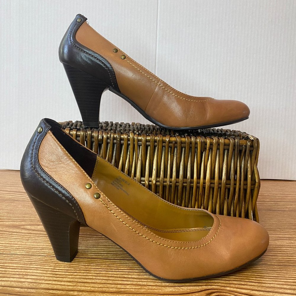 Covington Tan & Brown Heels Size: 11M